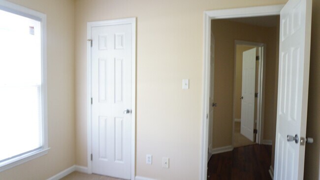 Building Photo - 10167 Rockfish Rd