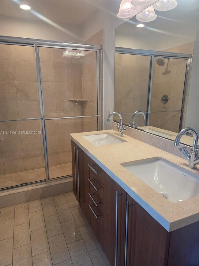 Building Photo - 79 SW 12th St