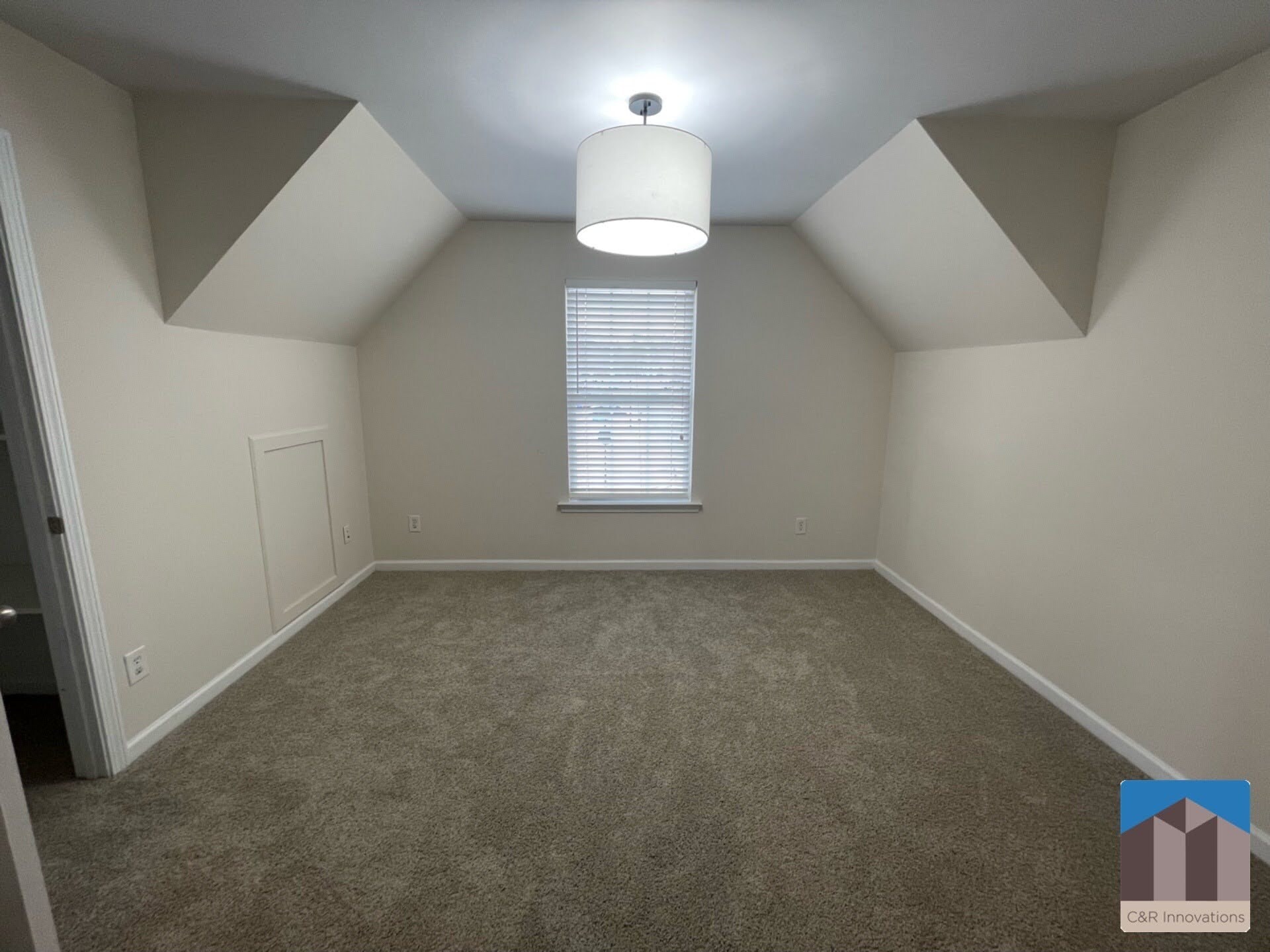 Building Photo - 4205 Pointe Vecchio Cir