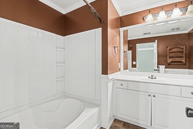 Building Photo - 1533 Endurance Hill Dr NW