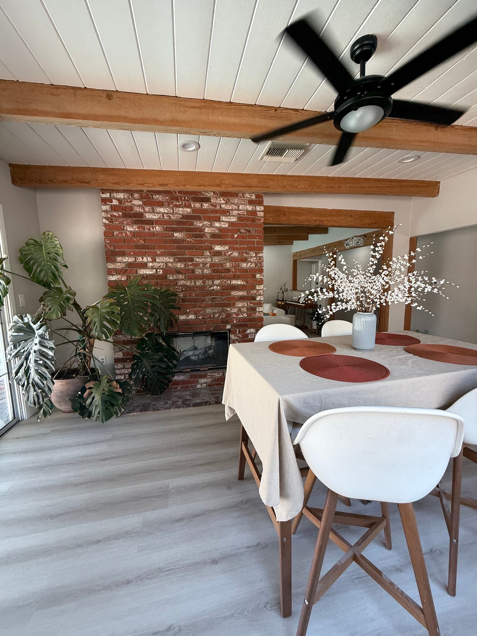 Building Photo - 7700 Alcove Ave