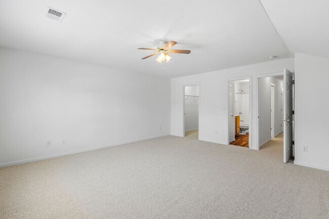 Building Photo - 3601 Giovanni Way