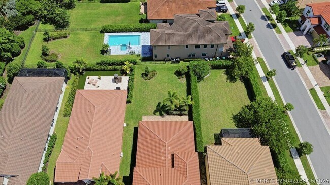 Building Photo - 11760 Bayview Cir