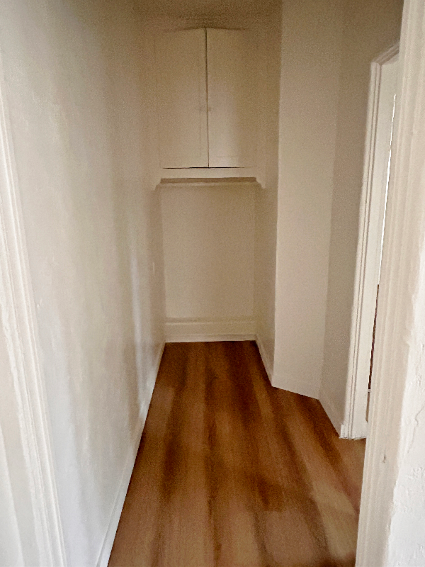 Building Photo - 962 Wilton Pl
