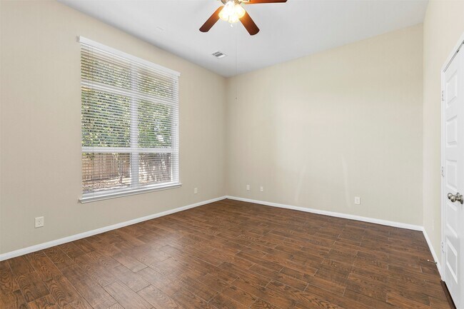 Building Photo - 22023 Flashing Ridge