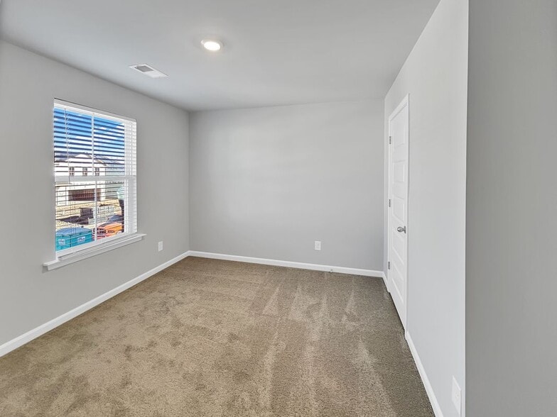 Building Photo - 639 Culpepper St