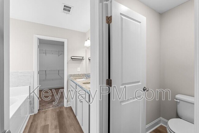 Building Photo - 2323 Belair Spg Rd