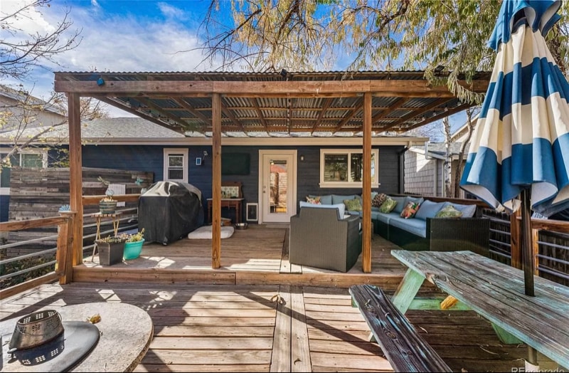 Building Photo - 4262 S Laredo Way