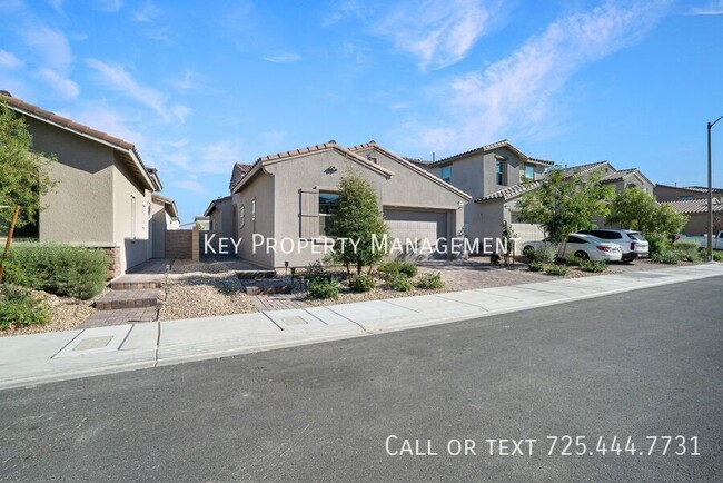 Building Photo - Single Story 3 Bedroom Home in Sky Canyon ...