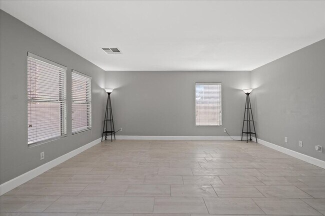 Building Photo - Stylish 4 Bedroom Living Meets Outdoor Fun