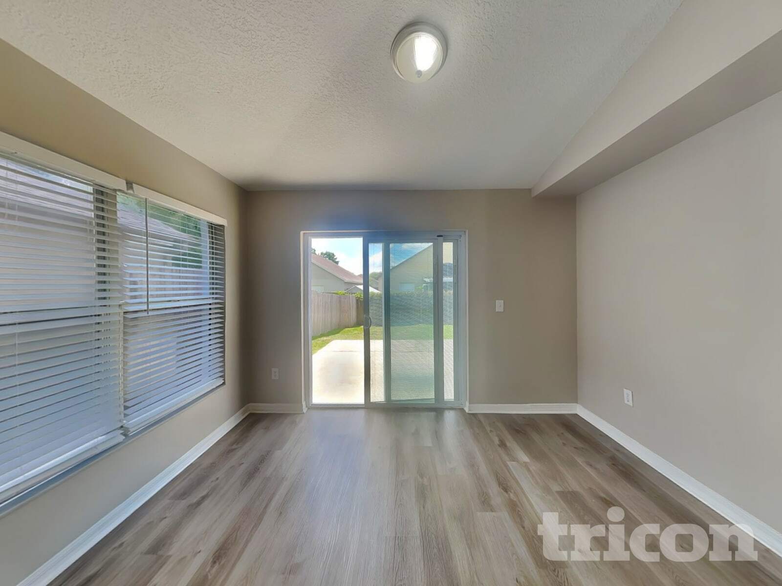 Building Photo - 29250 Yarrow Dr