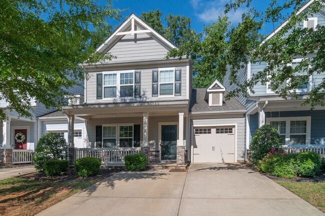 Primary Photo - Freshly Renovated 4-Bedroom Home with Mode...
