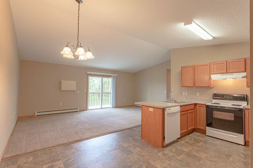 Parkdale Apartments 924 Songbird Ln Stevens Point WI 54482