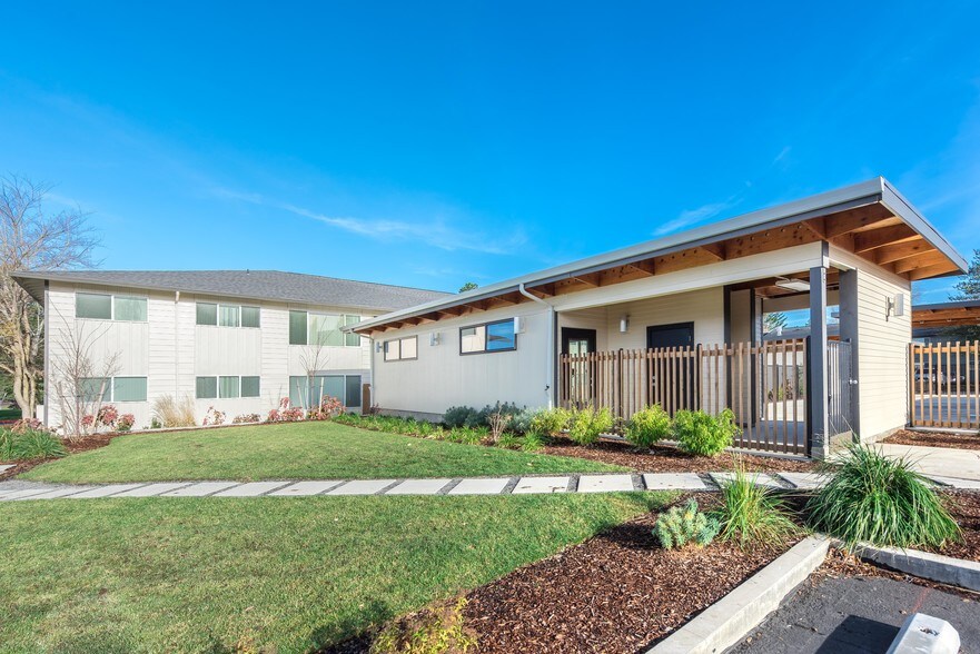 The Groves 3500 NE 17th St Gresham OR 97030 Apartment Finder