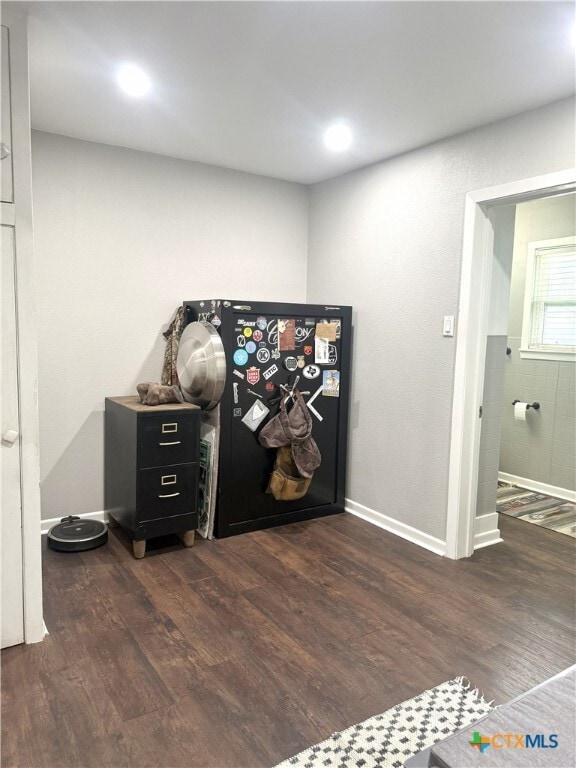 Building Photo - 1045 Arnold Rd