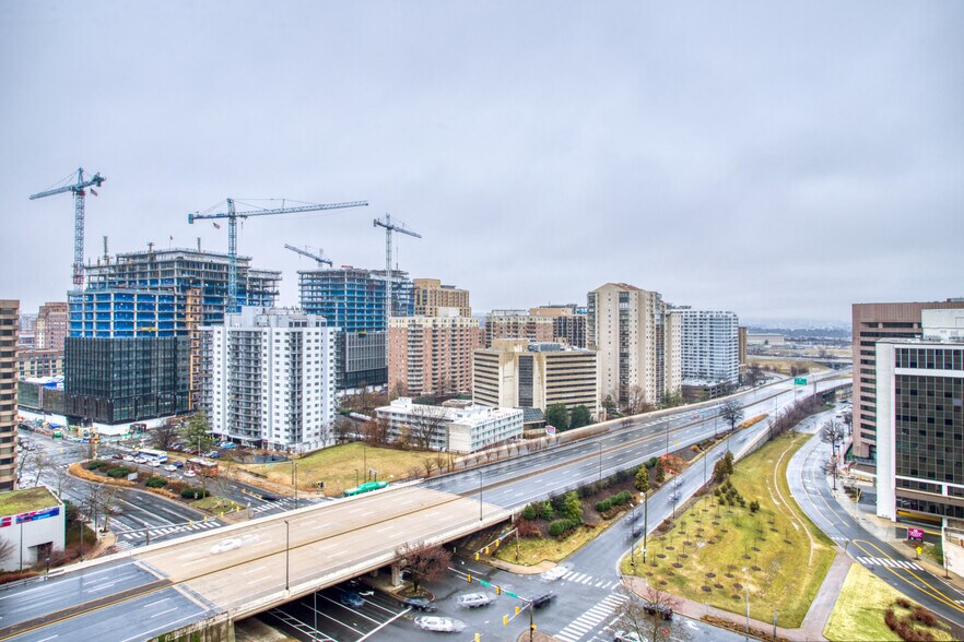 Building Photo - 1515 Richmond Hwy