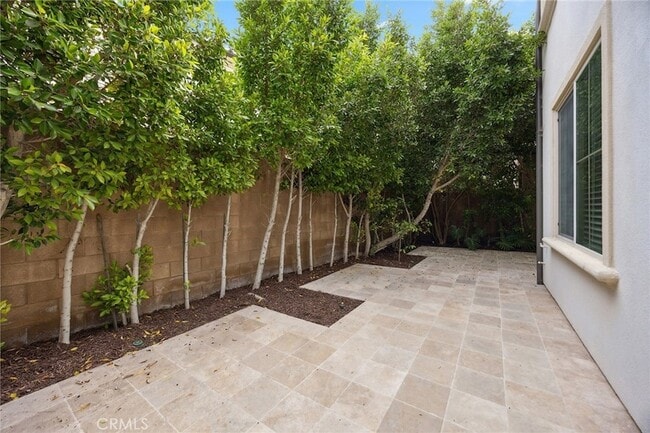 Building Photo - 210 Desert Bloom