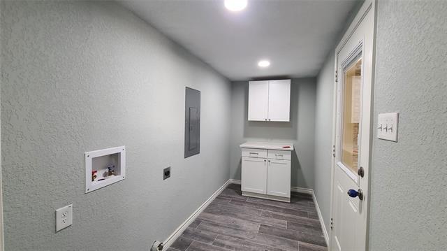 Building Photo - 130 Littlefield Dr