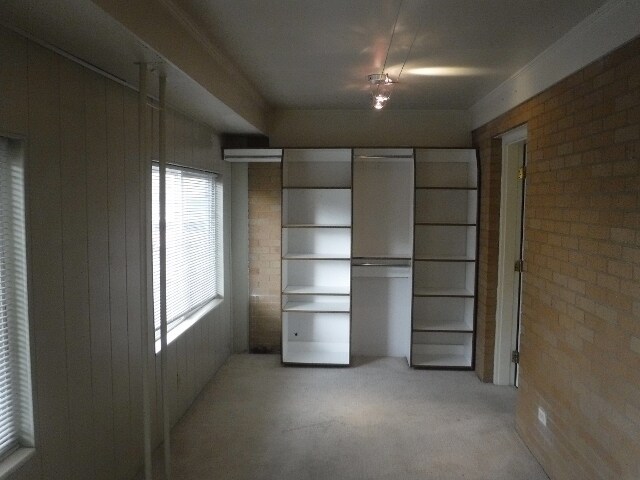 Building Photo - Olympus Cove Five Bedroom Rambler; Amazing...