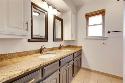 Building Photo - 5309 Beckett Cir