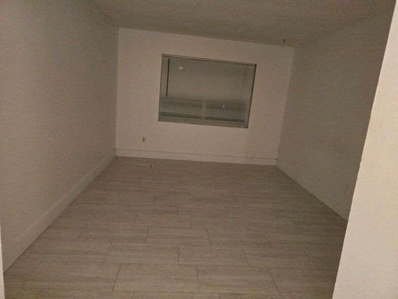 Building Photo - 7805 Camino Real