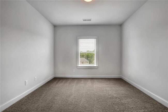 Building Photo - 56 Addison Woods Dr