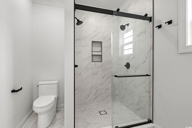 Building Photo - 113 ARBOR RIDGE CIR