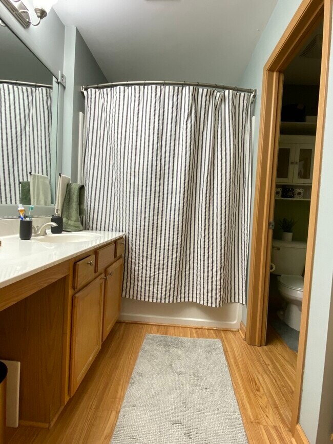 Building Photo - 16616 S Windsor Ln