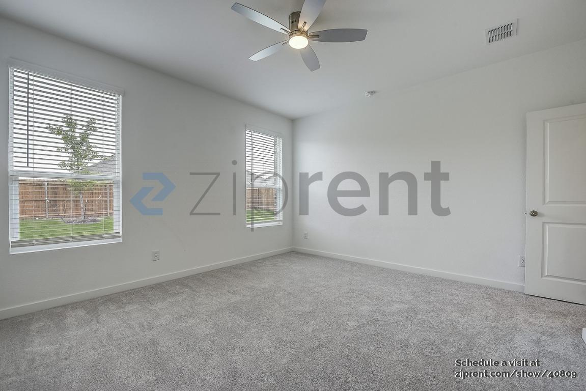 Building Photo - 1313 Rockwell Dr
