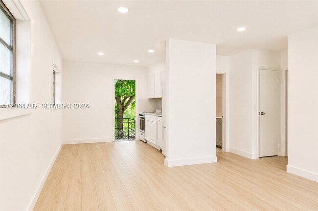 Building Photo - 355 NE 55th St