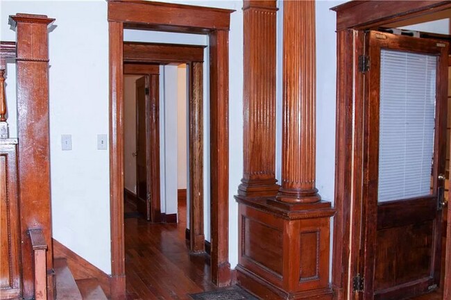Building Photo - 2831 Harrison St