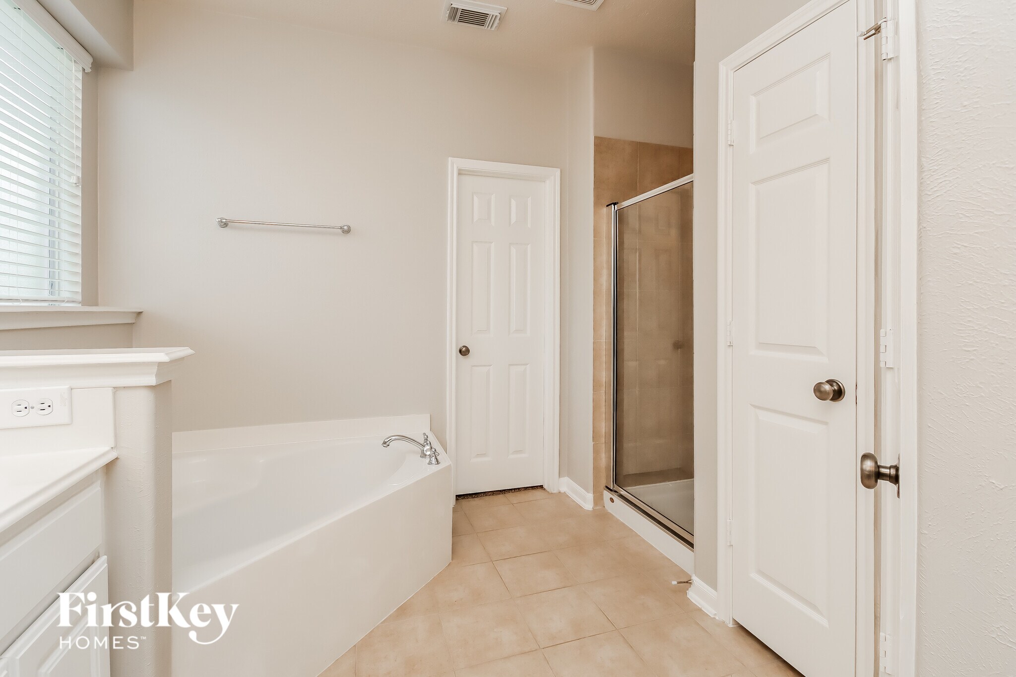 Building Photo - 14419 Stonebury Trail Ln