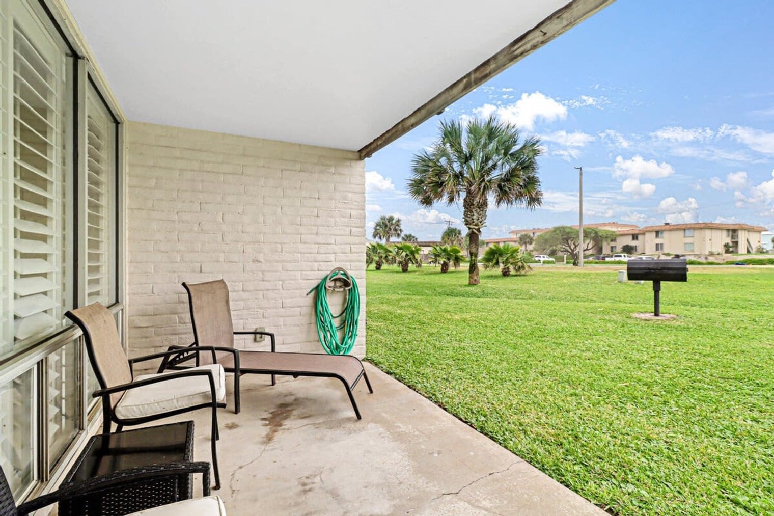 Building Photo - 1421 Eleventh Street-SI ID1023214P