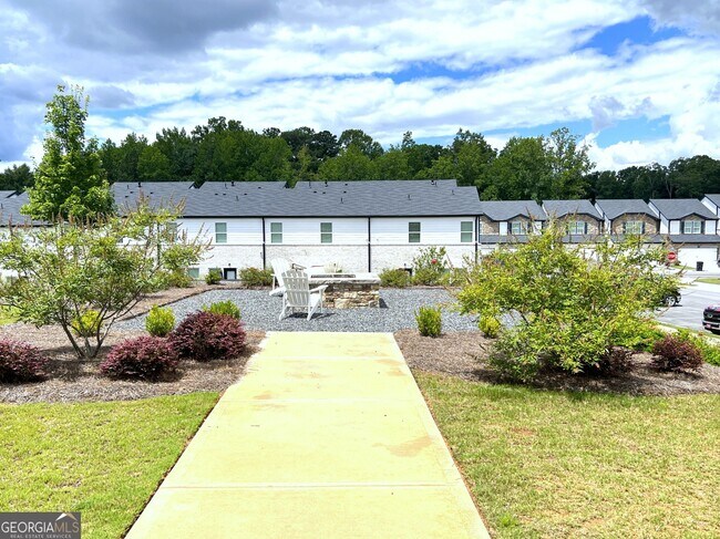 Building Photo - 205 Bald Ave