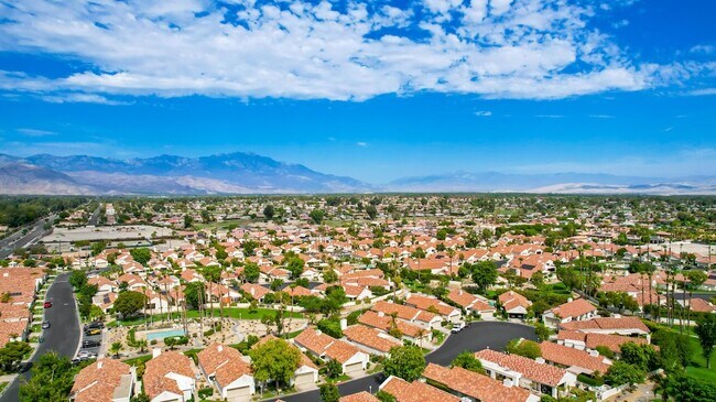 Building Photo - 77717 Cll Las Brisas S