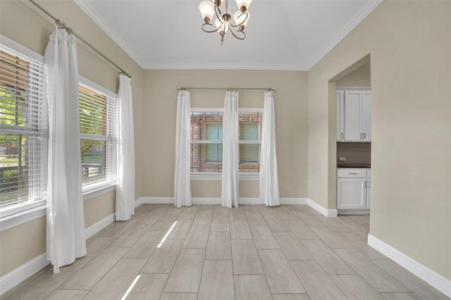 Building Photo - 5805 Zinnia Dr
