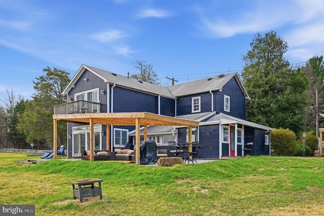 Building Photo - 11641 Glen Rd