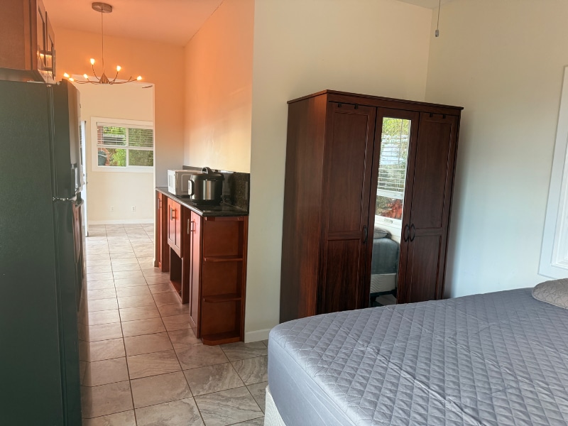 Building Photo - 4284 Maybelle Ave