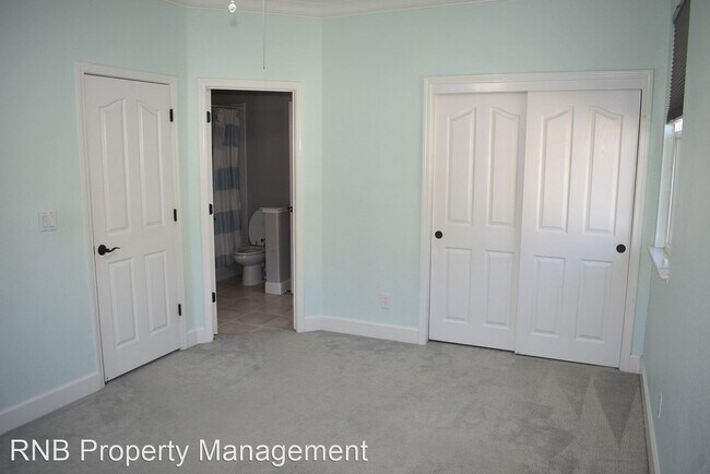 Building Photo - 5 br, 4.5 bath House - 5061 Ashley Woods D...