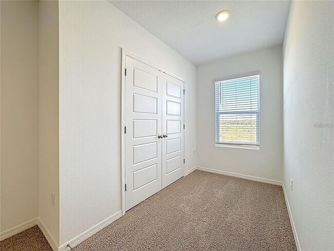 Building Photo - 2649 Olympic Ct