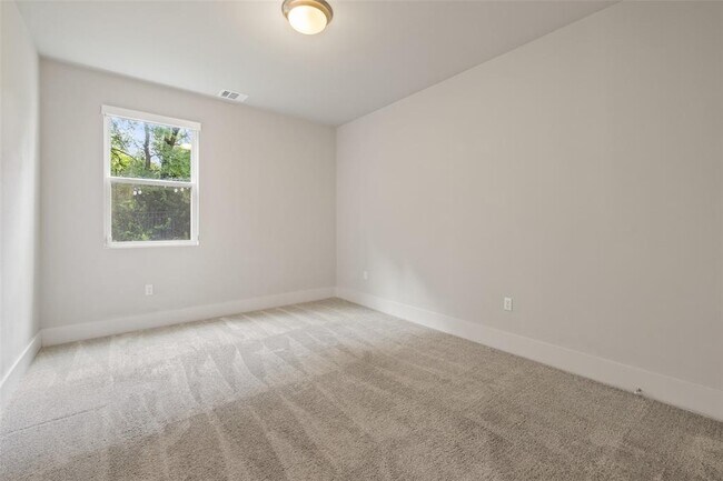 Building Photo - 5202 Pink Poppy Pass