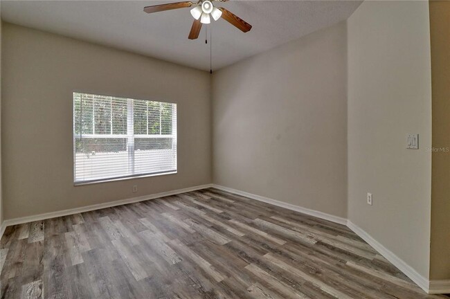 Building Photo - 8509 Broken Willow Ct