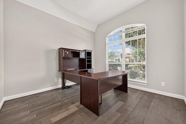 Building Photo - 11611 Arbirlot Dr