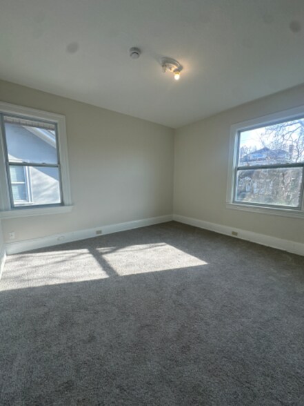 Building Photo - 1516 Dixmont Ave