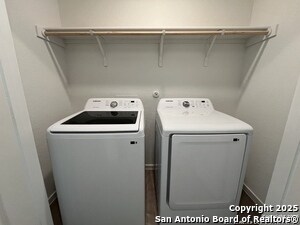 Building Photo - 534 Chevre Rd