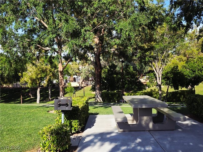 Building Photo - 1113 Lumina Ct