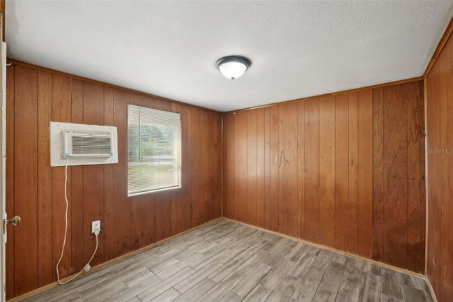 Building Photo - 806 Ave O SW
