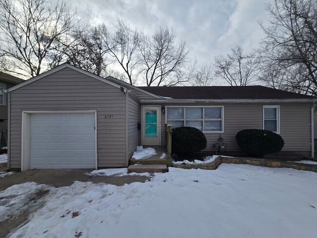 Primary Photo - Completely updated 3 bedroom ranch with al...