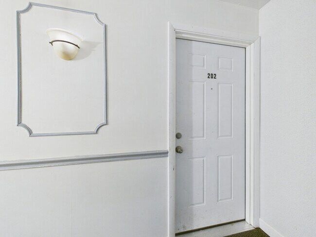 Building Photo - 4525 Blackhawk Ln
