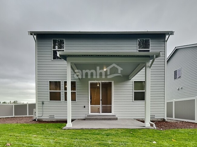 Building Photo - 7934 Verona Loop SW